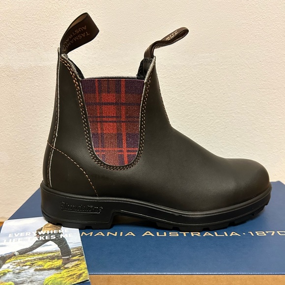 NEW🤎BLUNDSTONE 500 ORIGINAL Brown/burgundy Chelsea Boots size 7us - Picture 3 of 6